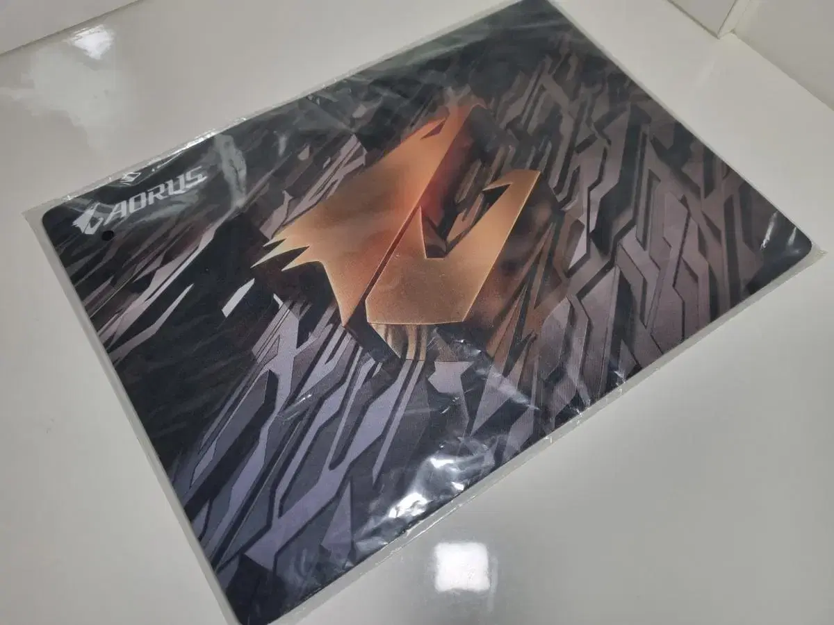 기가바이트 AORUS 마우스패드